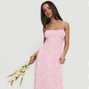 Elegant Pink Lace Dress